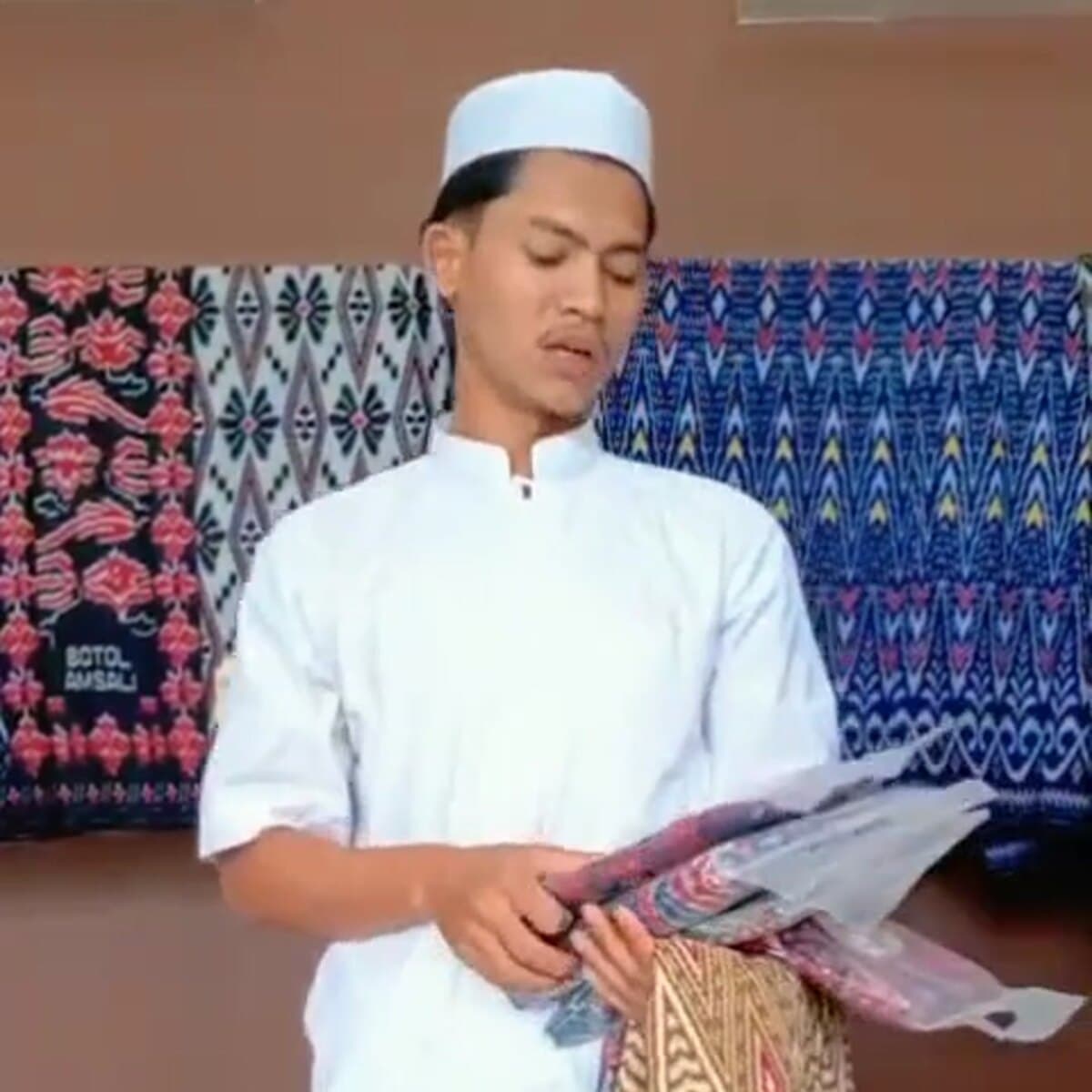Sarung Goyor